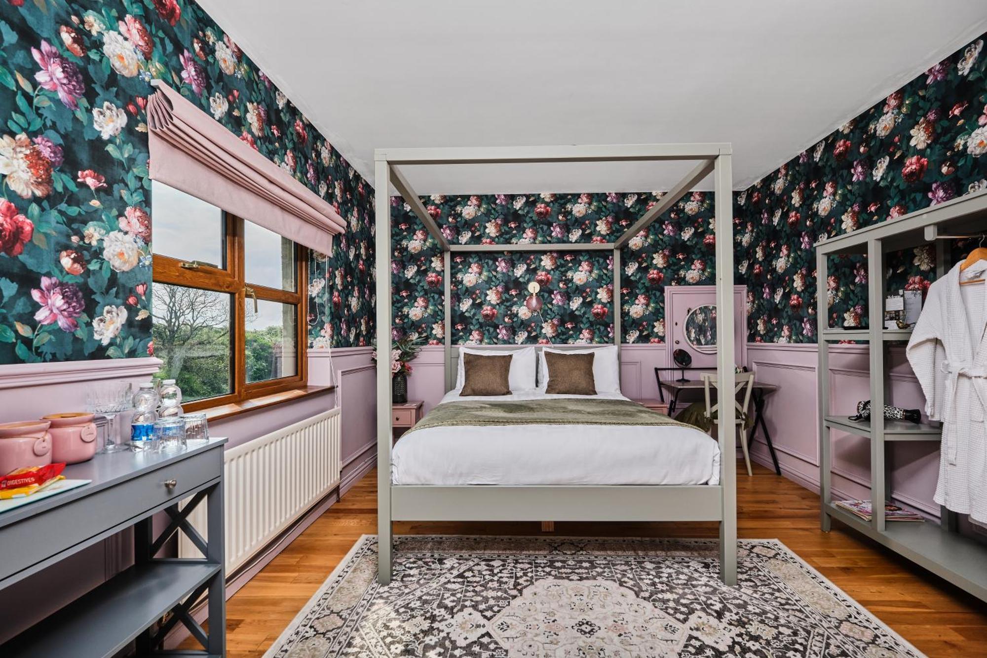 Carnbore House Bnb Бушмилс Экстерьер фото